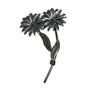 Vintage Large Silver Flower Brooch